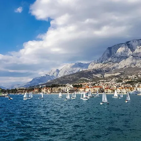 2 Bedroom Beautiful Apartment In Makarska Makarska