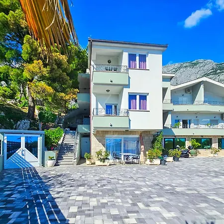 Apartment Makarska Veliko Brdo II *