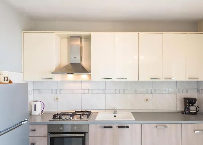 Veliko Brdo Ii בית נופש *