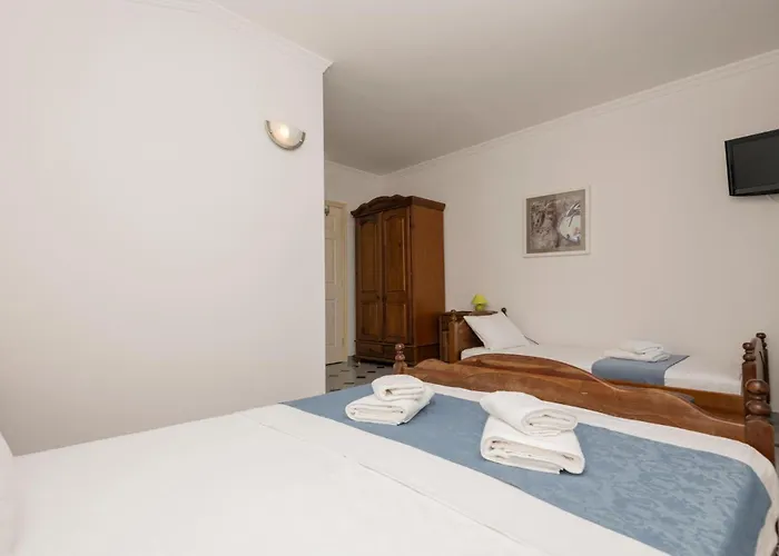 Nyaraló Veliko Brdo Ii